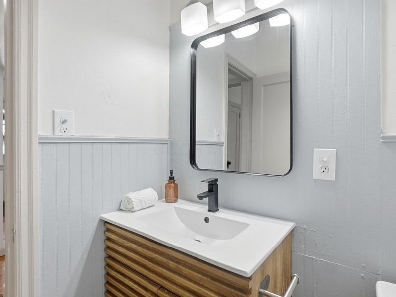 1120 Piedmont Road, Columbus, OH 43224 Photo 17