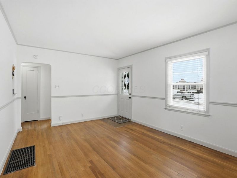 1120 Piedmont Road, Columbus, OH 43224 Photo 4