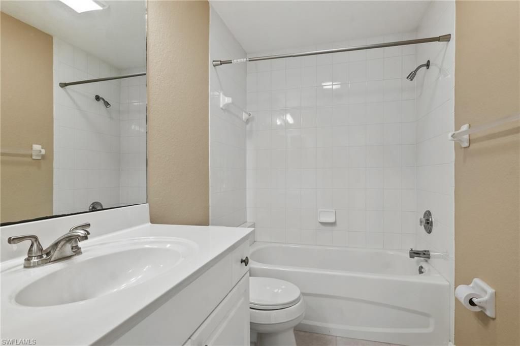 1502 SW 13th Ter, Cape Coral, FL 33991 Photo