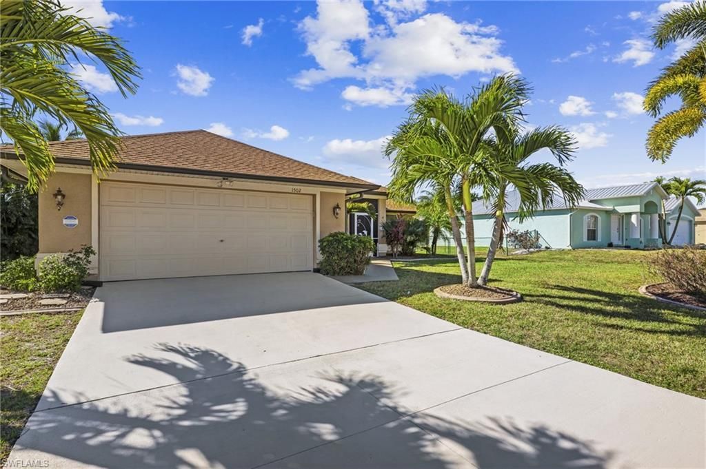 1502 SW 13th Ter, Cape Coral, FL 33991 Photo