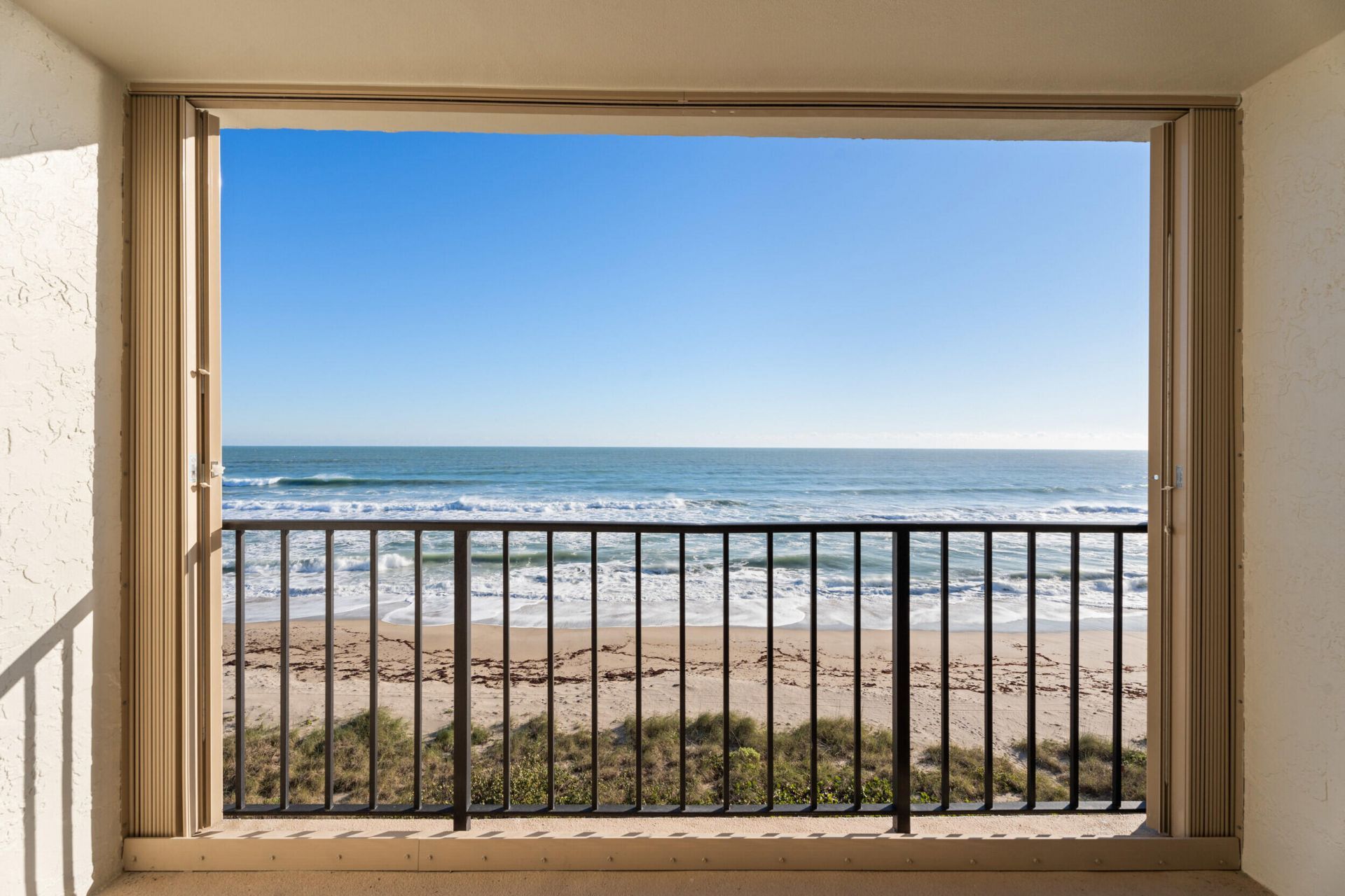 10310 S Ocean Drive, Unit 609, Jensen Beach, FL 34957 Photo