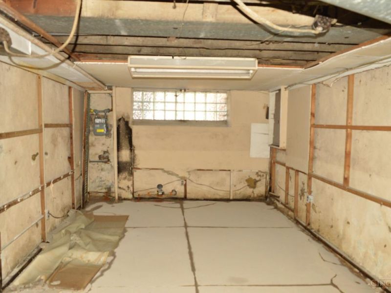 3020 Daytona Avenue, Cincinnati, OH 45211 Photo 4