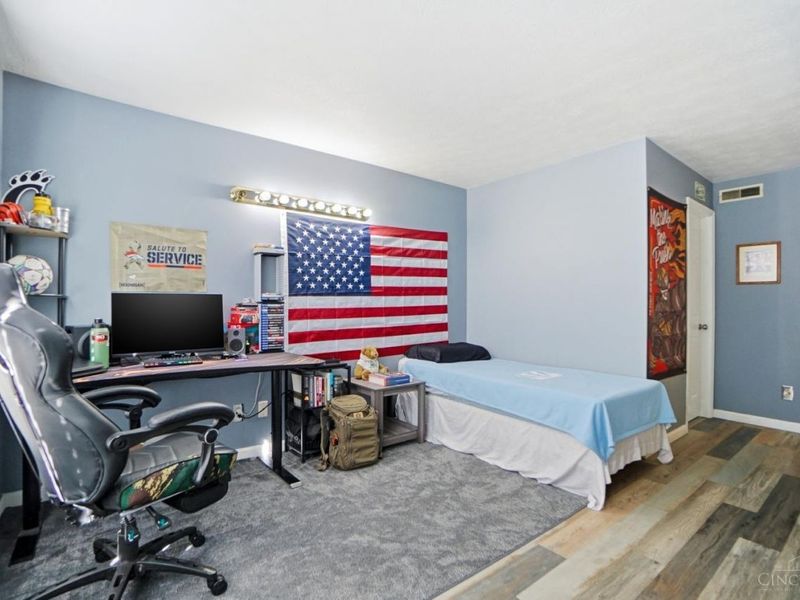 9800 Regatta Drive, Unit 301, Colerain Township, OH 45252 Photo 18