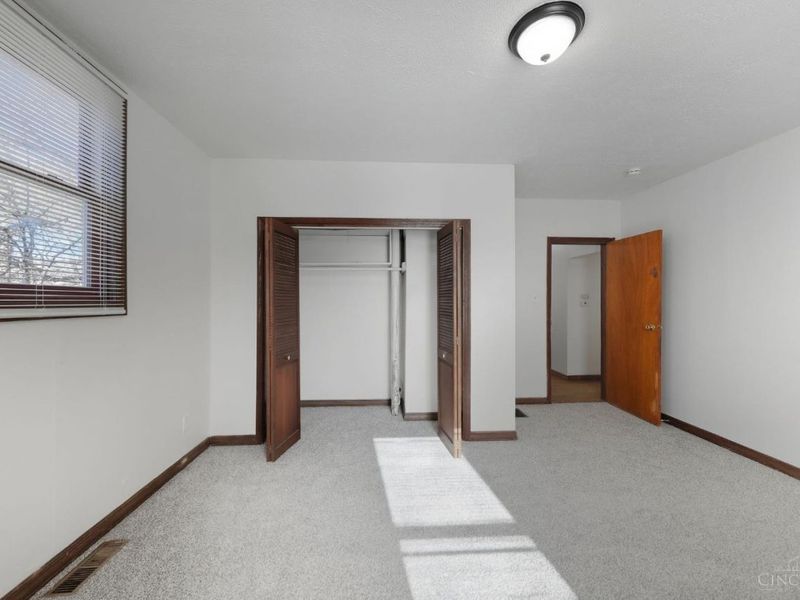 1461 Kinney Avenue, Cincinnati, OH 45231 Photo 22