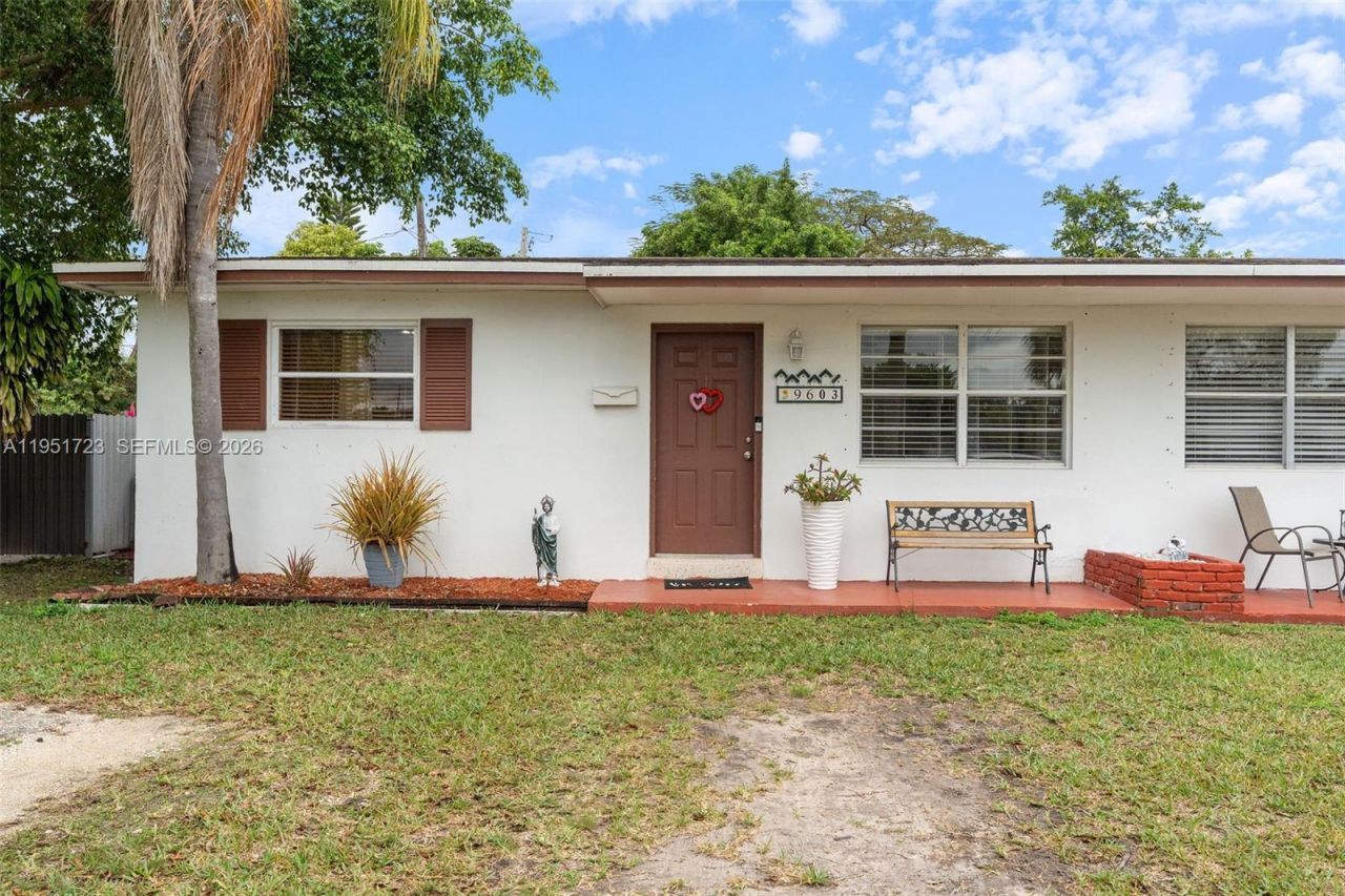 9601-9603 SW 36th St, Miami, FL 33165 Photo