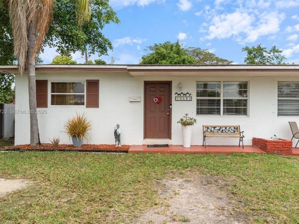 9601-9603 SW 36th St, Miami, FL 33165