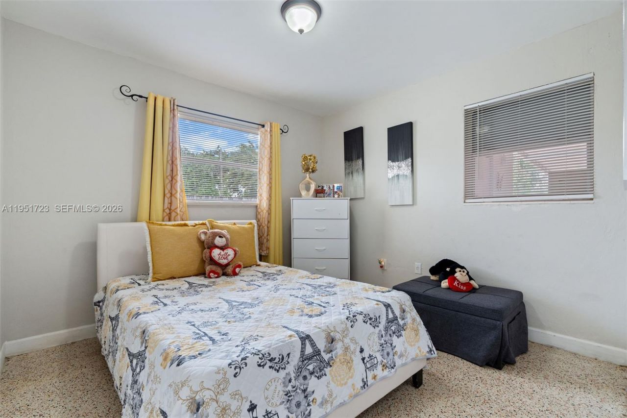 9601-9603 SW 36th St, Miami, FL 33165 Photo