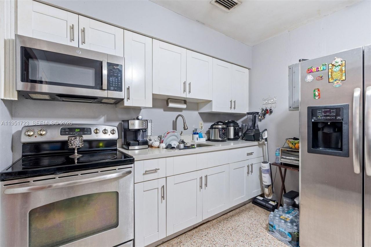 9601-9603 SW 36th St, Miami, FL 33165 Photo