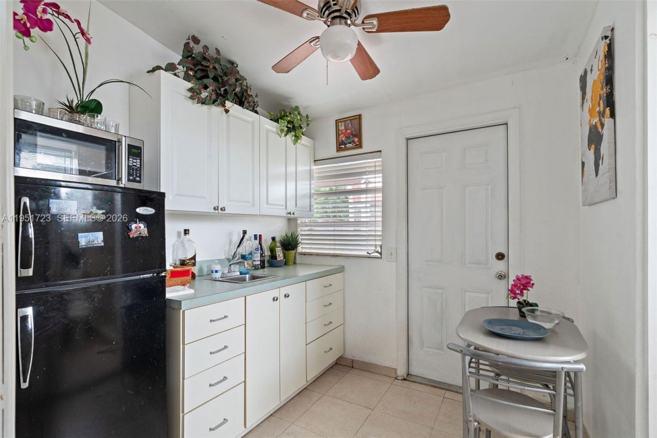 9601-9603 SW 36th St, Miami, FL 33165 Photo