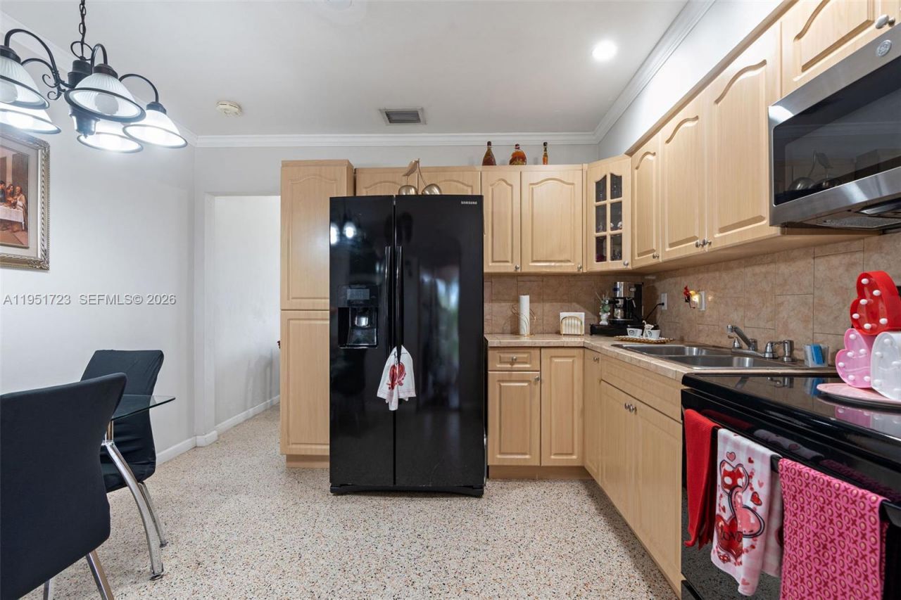 9601-9603 SW 36th St, Miami, FL 33165 Photo