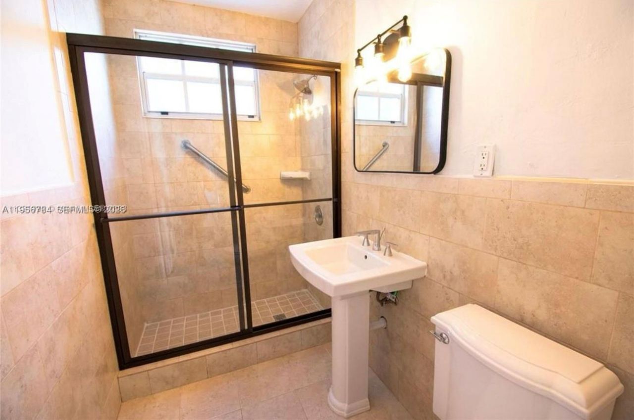 3304 S Le Jeune Rd , Unit 3304, Coral Gables, FL 33134 Photo