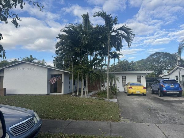 3860 SW 121st Ave, Miami, FL 33175