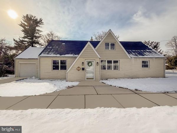 101 WALNUT LANE, YARDLEY, PA 19067