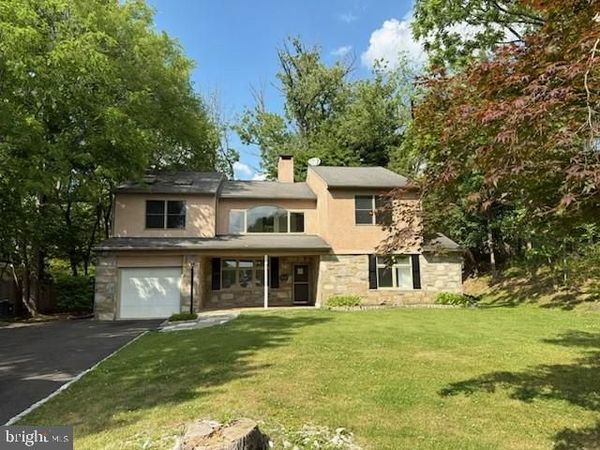1215 CHURCH ROAD, ORELAND, PA 19075