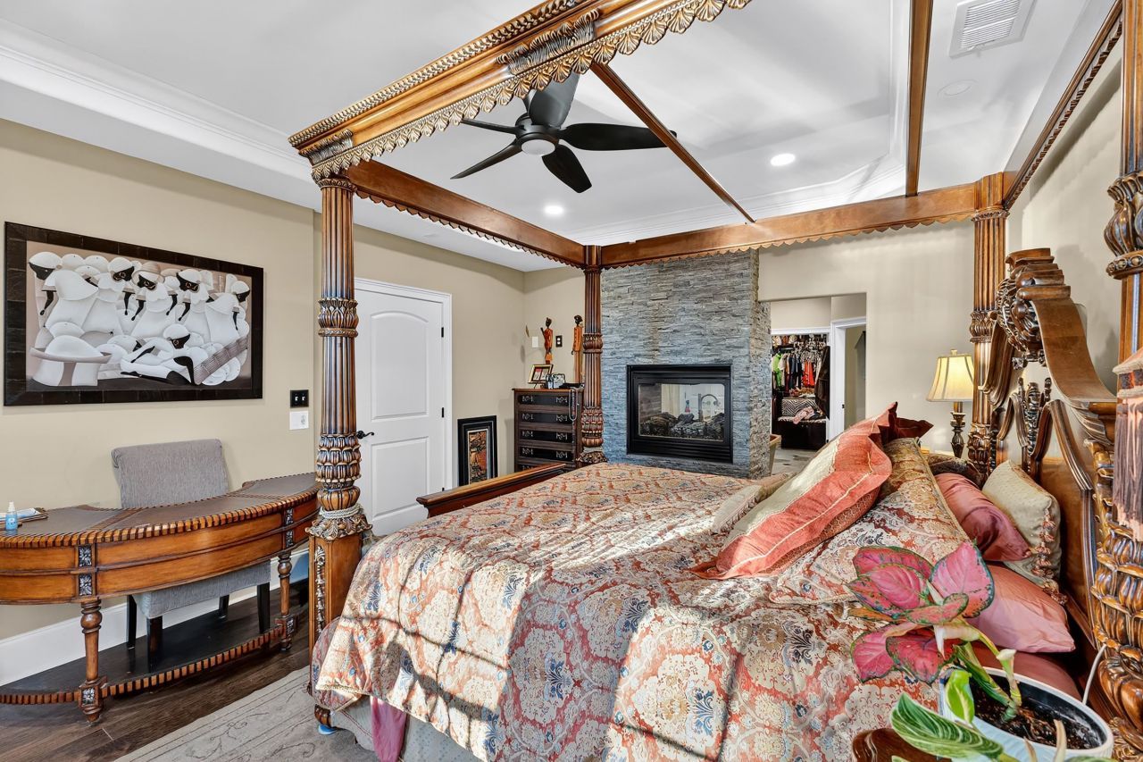 969 Bluffview Dr. Photo 27