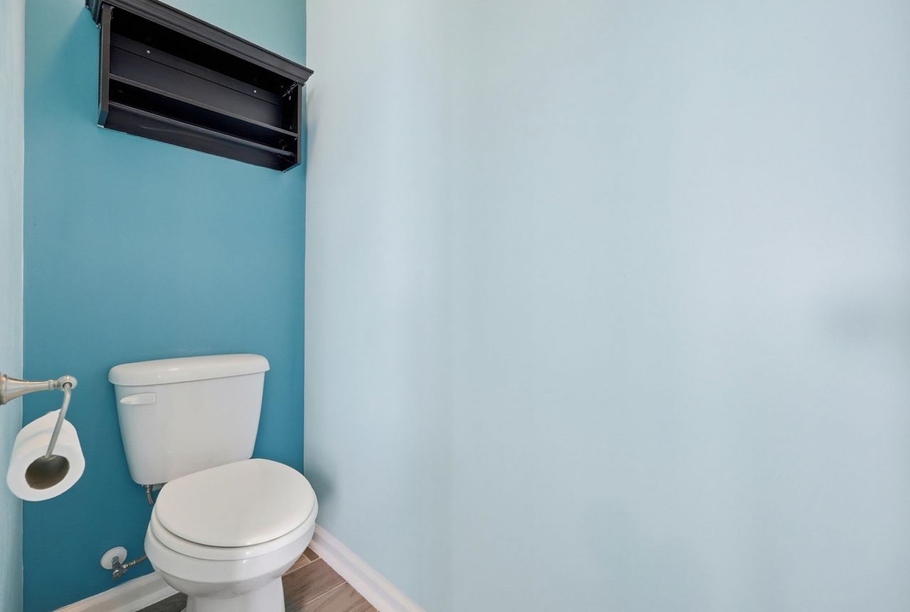 115 Juniata Loop Photo 17