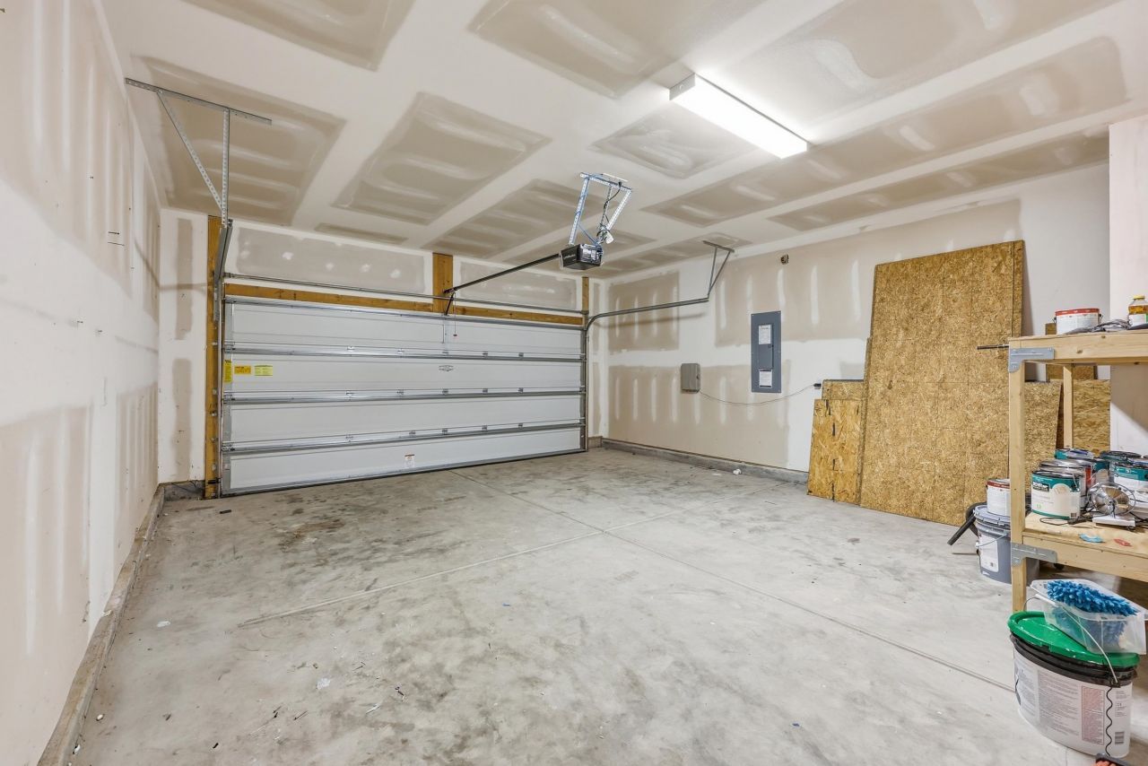 115 Juniata Loop Photo 24