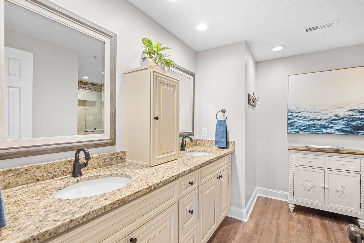 1401 Lighthouse Dr. Photo 27