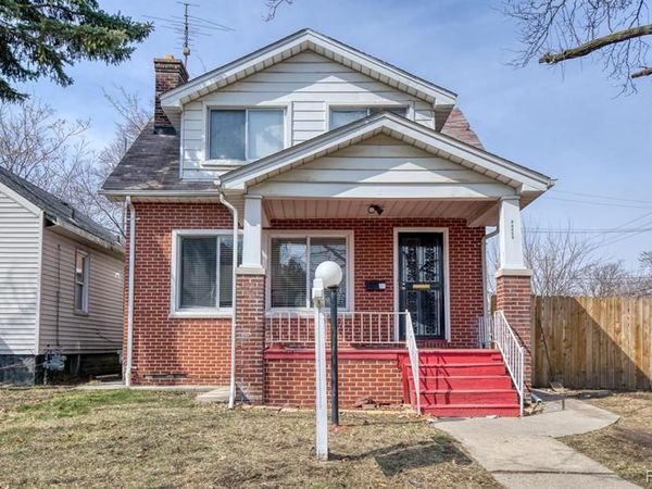 15509 Holmur Street, Detroit, MI 48238