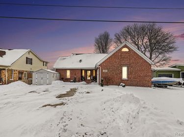 7277 Cardinal Street, Clay Twp, MI 48001