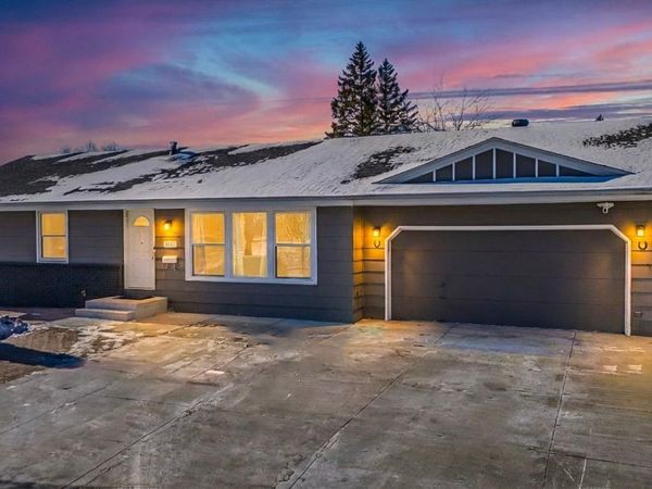 4201 Aquila Avenue N, New Hope, MN 55428