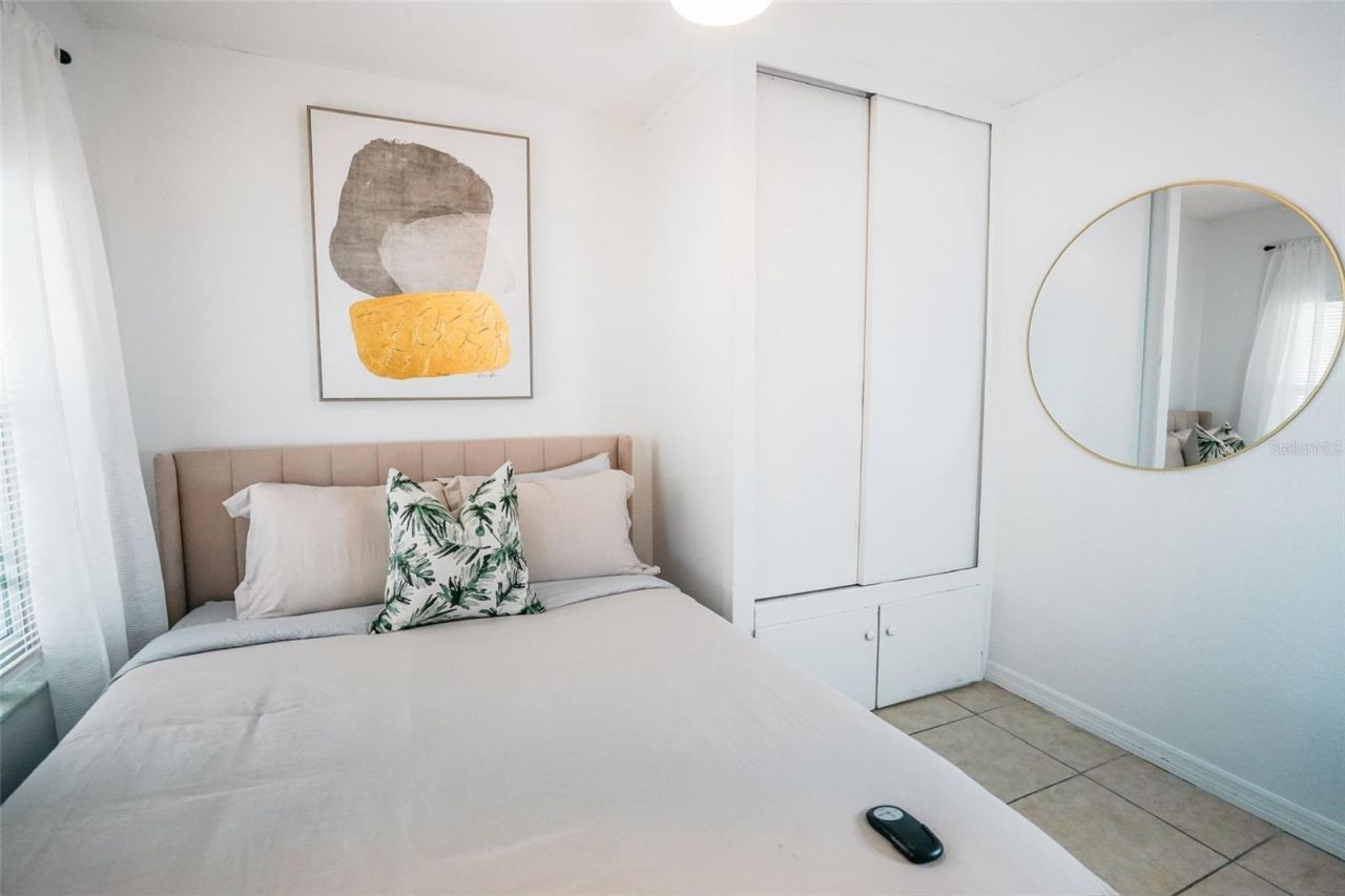 1361 29th Street S, Saint Petersburg, FL 33712 Photo