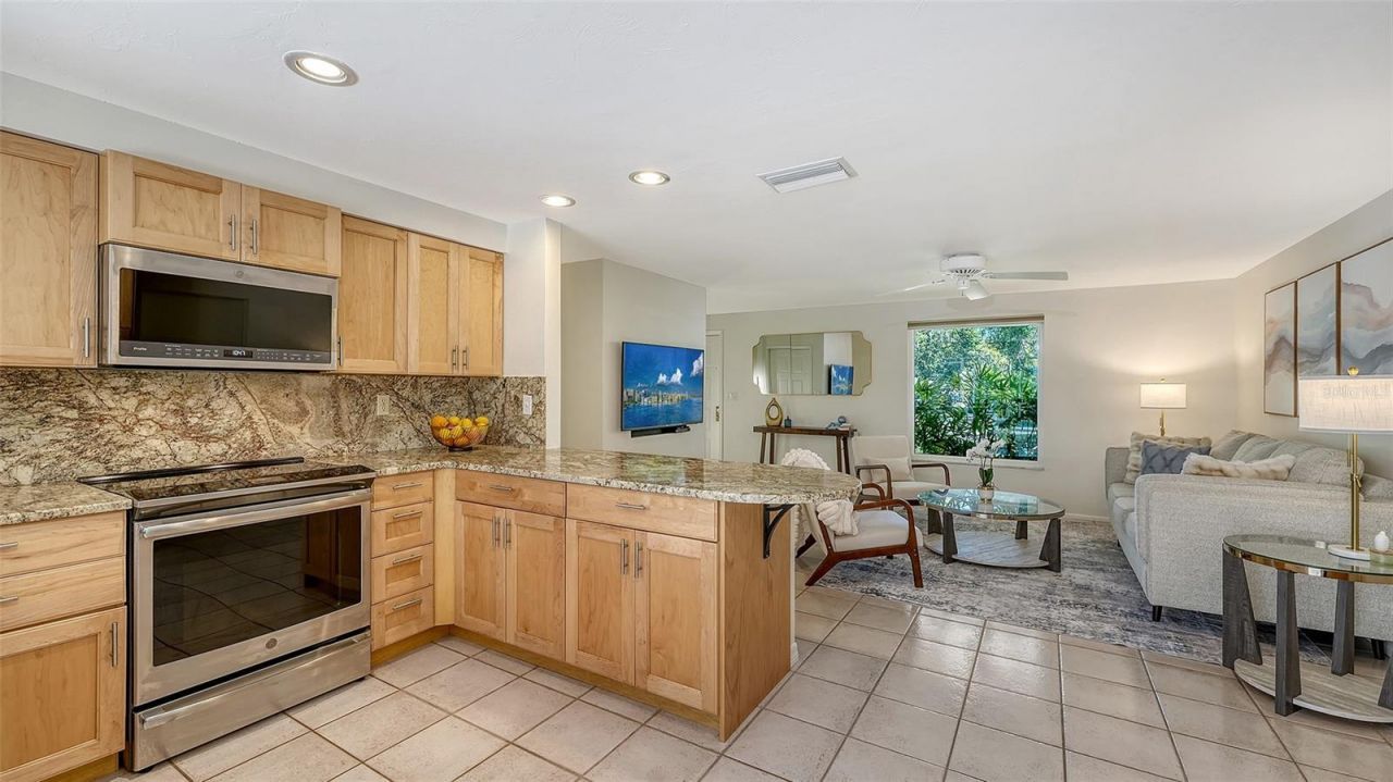 626 46th Street, Sarasota, FL 34234 Photo