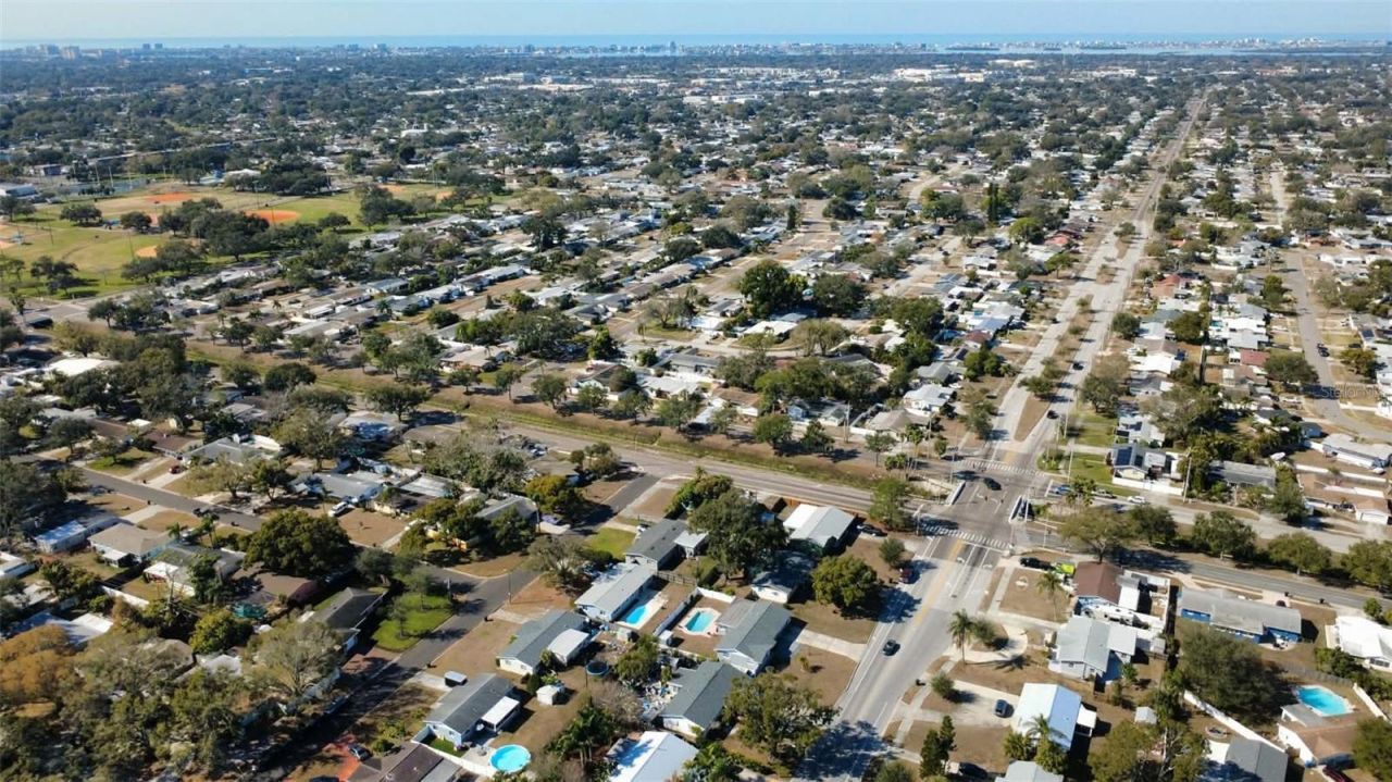 5700 30th Avenue N, Saint Petersburg, FL 33710 Photo