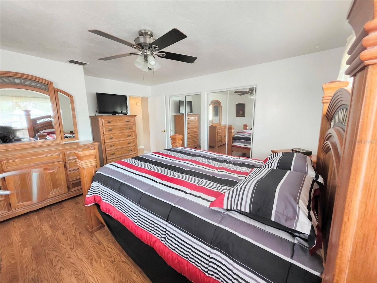 5700 30th Avenue N, Saint Petersburg, FL 33710 Photo