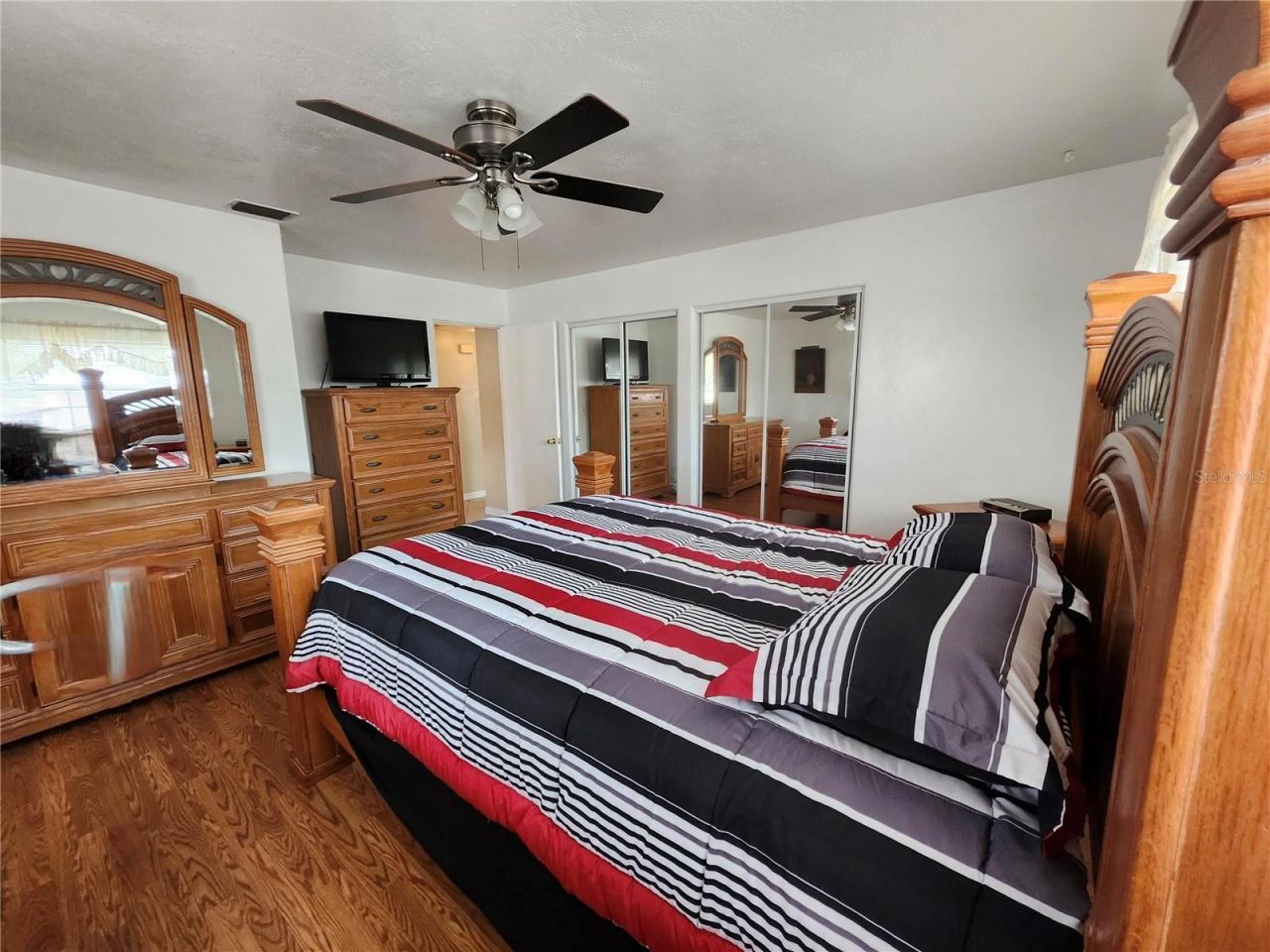 5700 30th Avenue N, Saint Petersburg, FL 33710 Photo