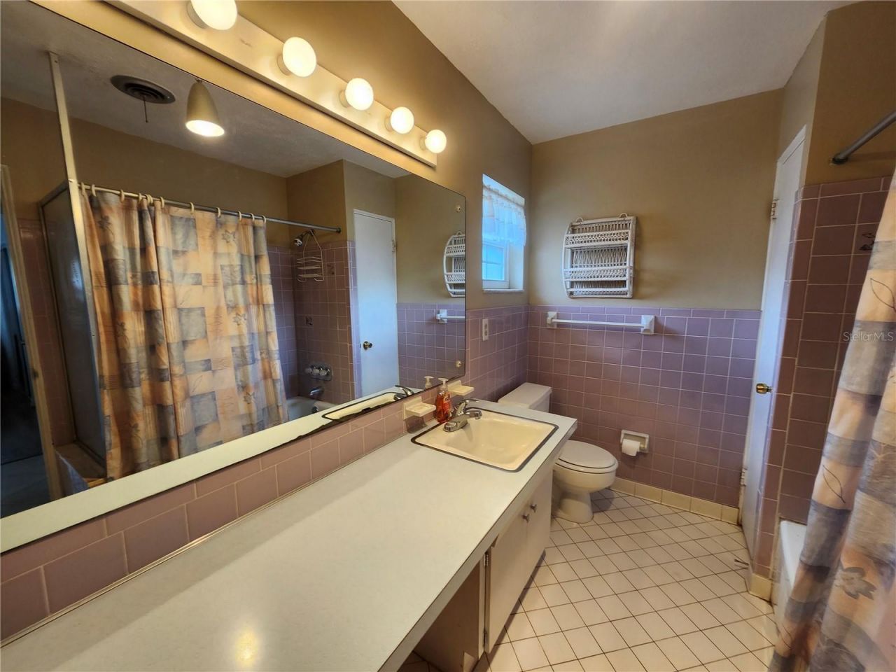 5700 30th Avenue N, Saint Petersburg, FL 33710 Photo