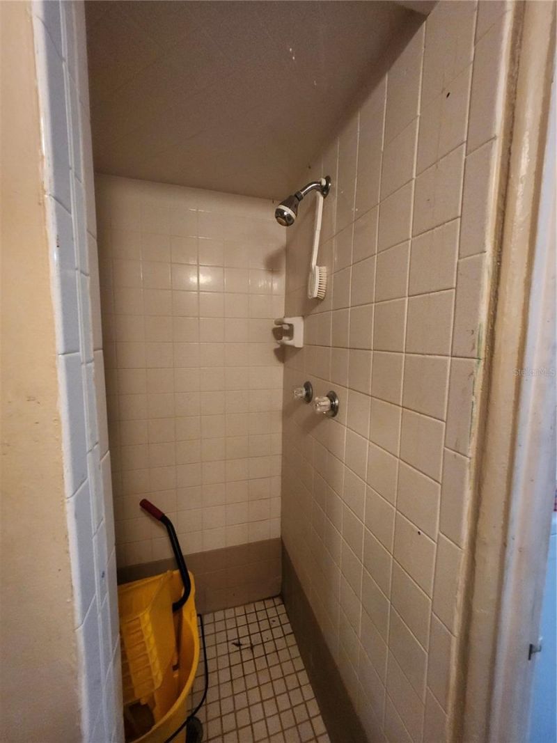 5700 30th Avenue N, Saint Petersburg, FL 33710 Photo