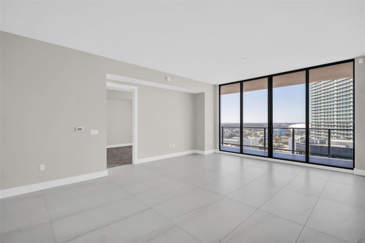 275 1st Avenue S, Unit 2708, Saint Petersburg, FL 33701 Photo