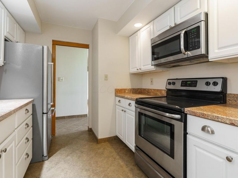 1000 Urlin Avenue , Unit 1407, Columbus, OH 43212 Photo 11