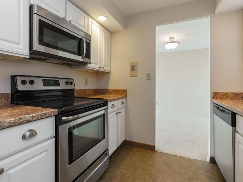 1000 Urlin Avenue , Unit 1407, Columbus, OH 43212 Photo 13