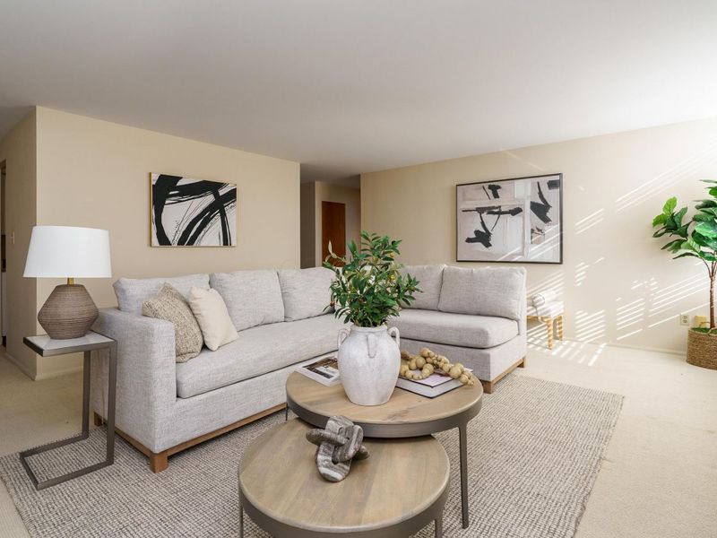 1000 Urlin Avenue , Unit 1407, Columbus, OH 43212 Photo 4