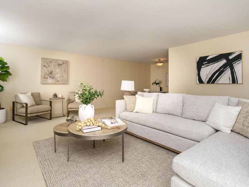 1000 Urlin Avenue , Unit 1407, Columbus, OH 43212 Photo 5