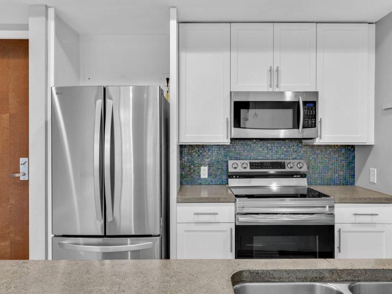 845 N High Street, Unit 407, Columbus, OH 43215 Photo 11