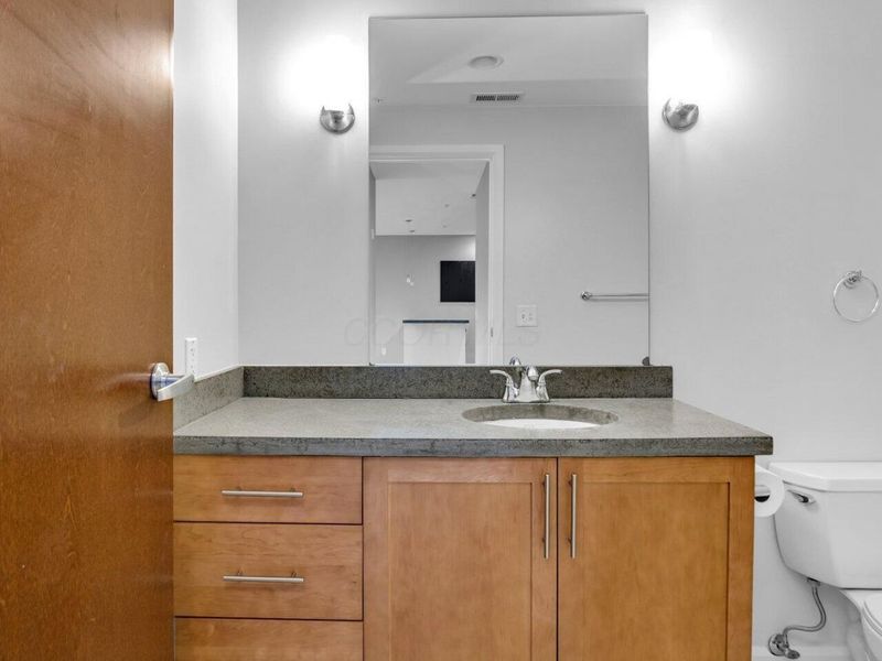 845 N High Street, Unit 407, Columbus, OH 43215 Photo 15