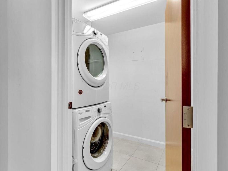 845 N High Street, Unit 407, Columbus, OH 43215 Photo 18