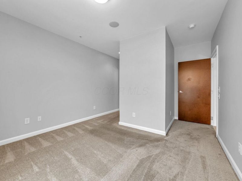 845 N High Street, Unit 407, Columbus, OH 43215 Photo 24