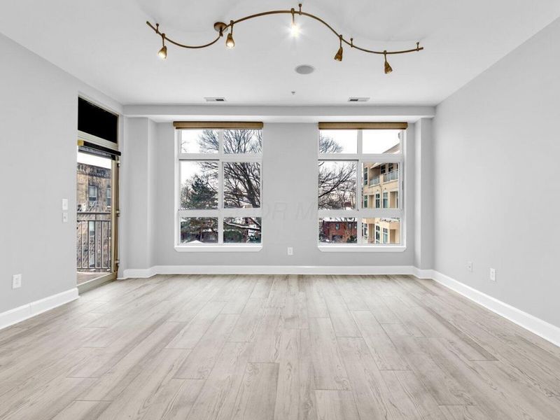 845 N High Street, Unit 407, Columbus, OH 43215 Photo 8