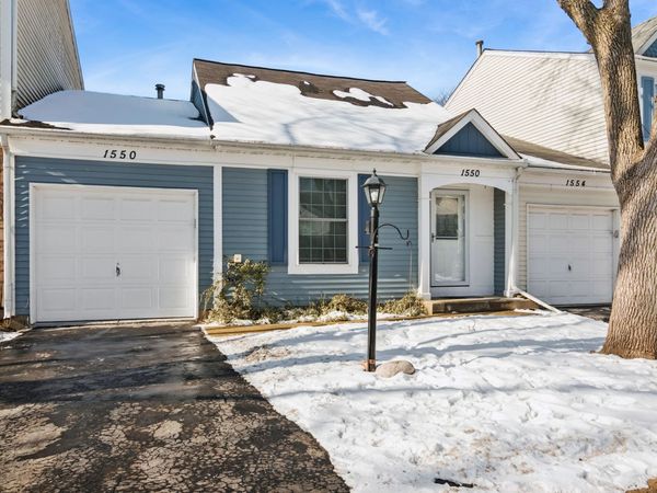 1550 N Dartmoor Avenue, Palatine, IL 60067