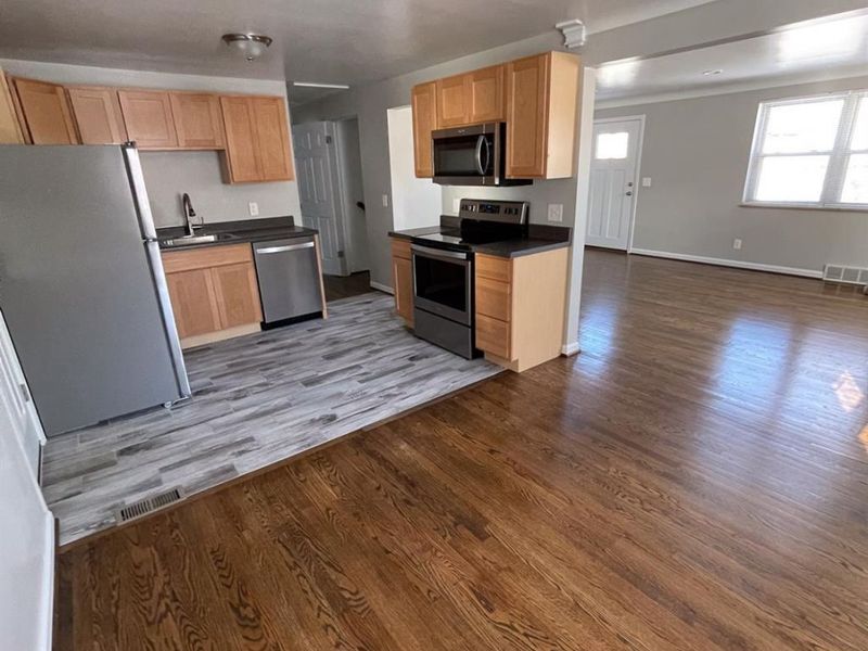 6903 Taylor Road, Green Township, OH 45248 Photo 7