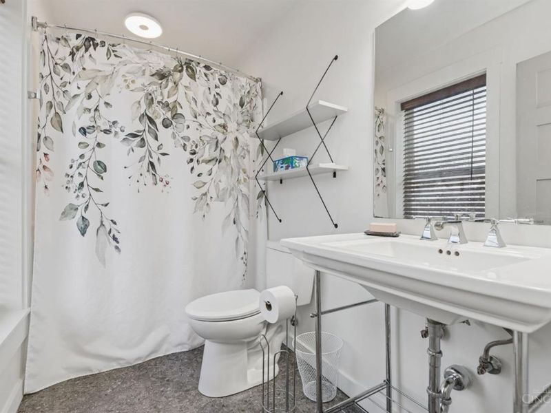 6017 Bramble Avenue, Cincinnati, OH 45227 Photo 43