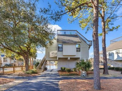 100 Oyster Catcher Pl., Pawleys Island, SC 29585