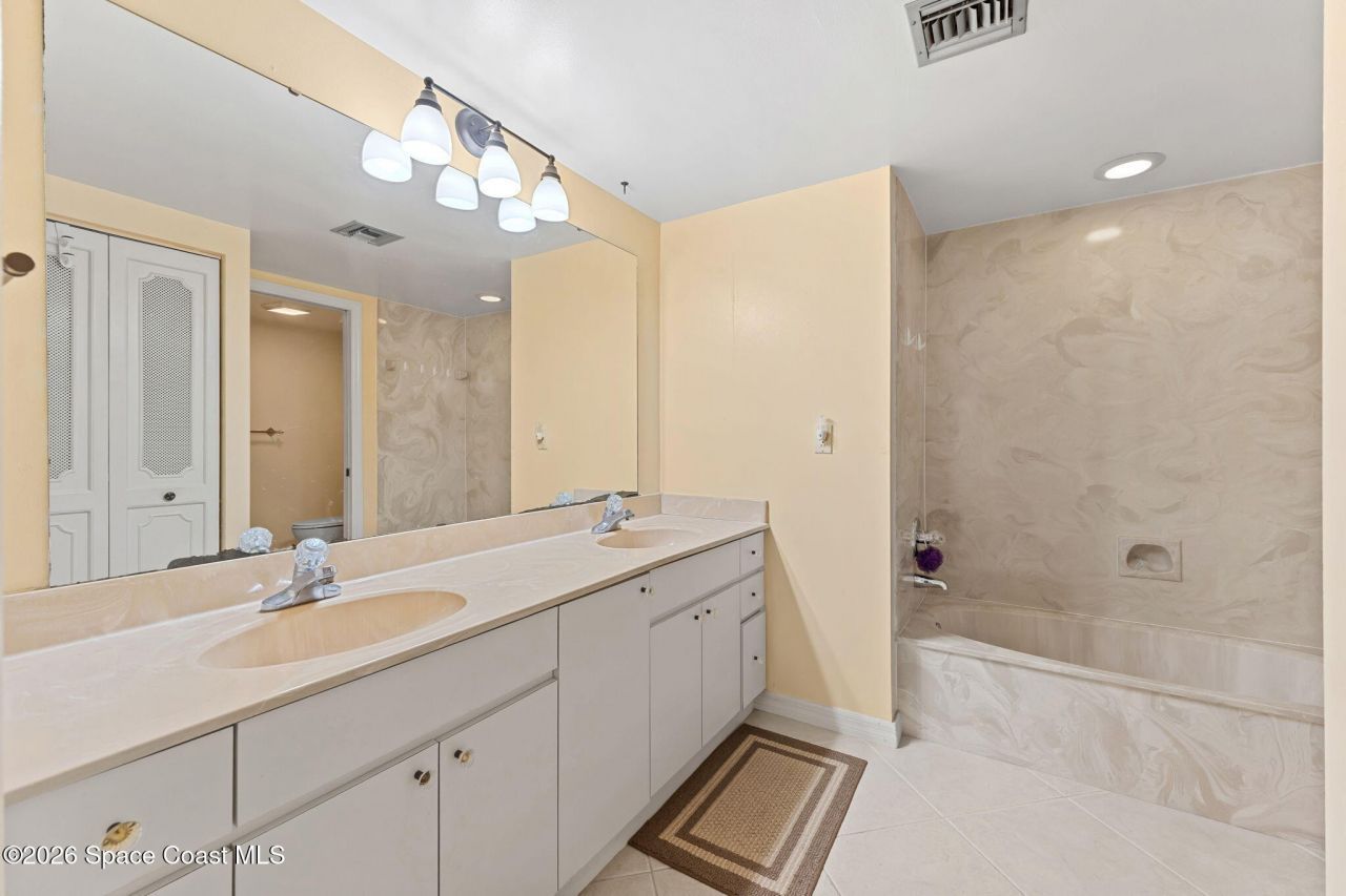 750 N Atlantic Avenue, Unit 208, Cocoa Beach, FL 32931 Photo
