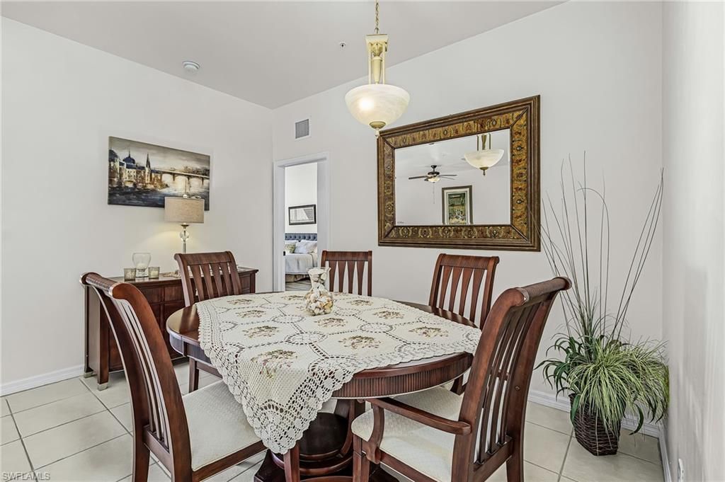 9305 La Playa Ct, Unit 1613, Bonita Springs, FL 34135 Photo