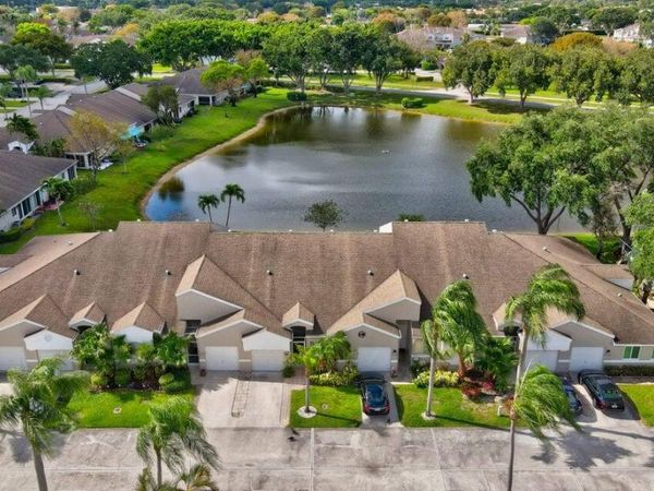 9202 Vineland Court, Unit F, Boca Raton, FL 33496