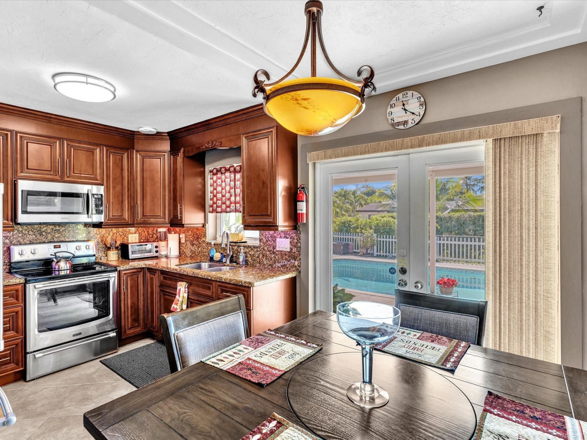 5180 SW 13th Street, Plantation, FL 33317 Photo